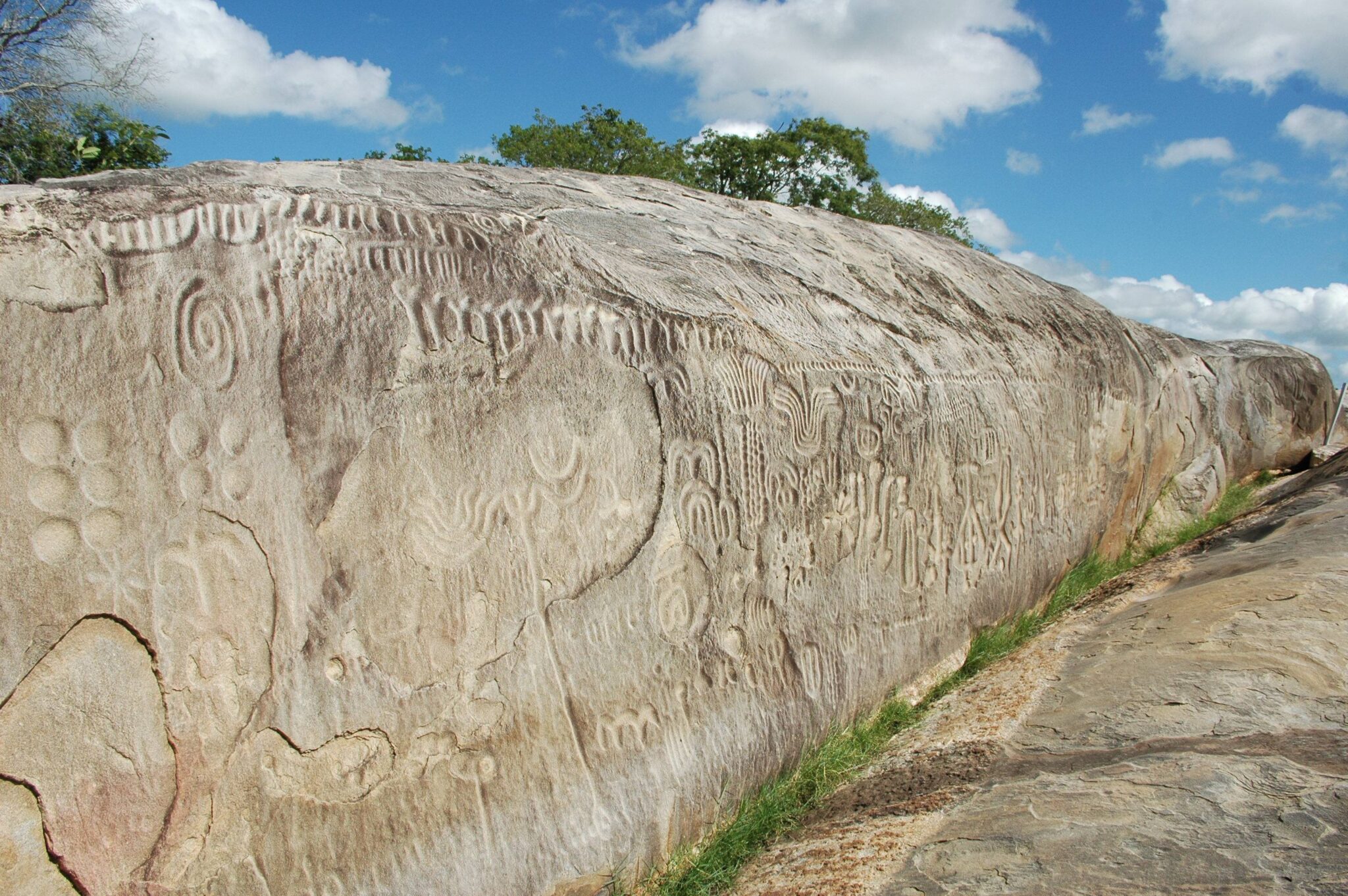 pedra do inga   sitio arqueologico1