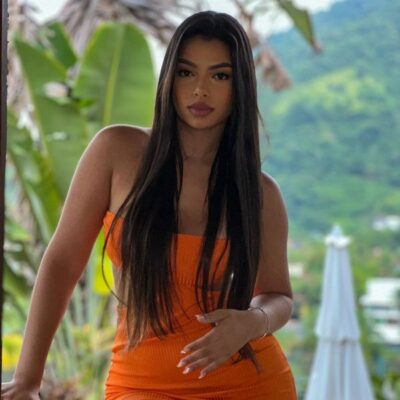 Juliegoms, Sugar Baby en Rio De Janeiro