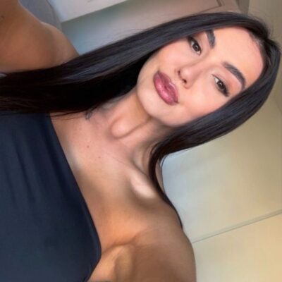Vihcaroline, Sugar Baby in São José