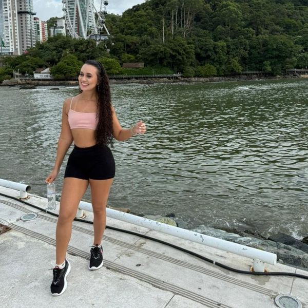 Agahtta, Sugar Baby en Balneário Camboriú
