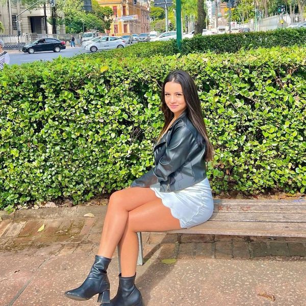 Evelyncam, Sugar Baby in Anápolis