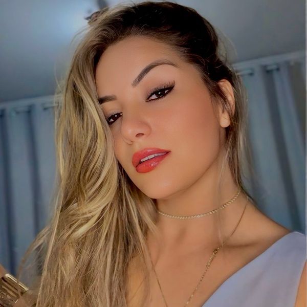 Lorena, Sugar Baby em Franca