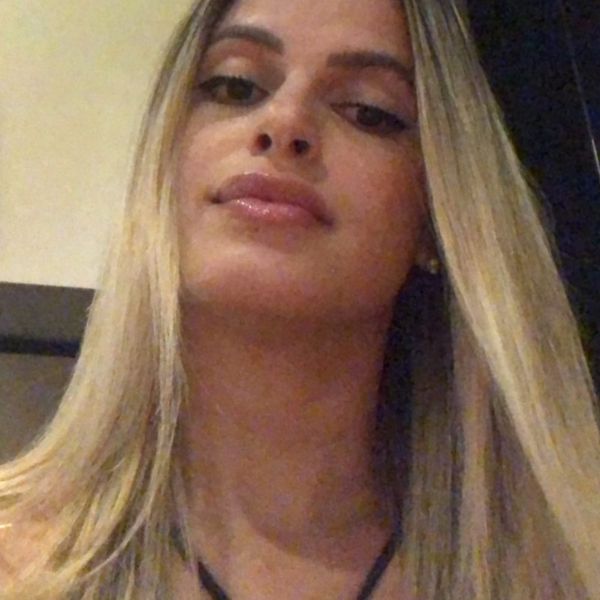 Ella, Sugar Baby em João Pessoa