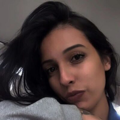 Mikaelly, Sugar Baby em Poços De Caldas