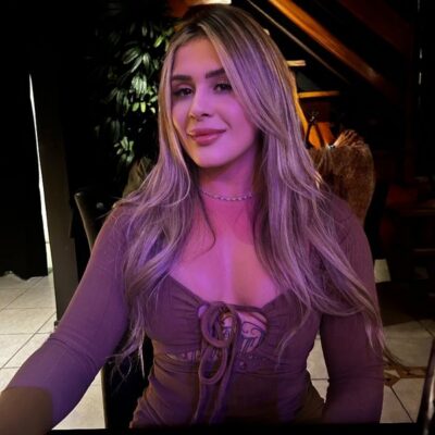 Ninaloirinhaa, Sugar Baby in Porto Alegre