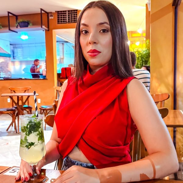 Lunabella, Sugar Baby em Vitória da Conquista